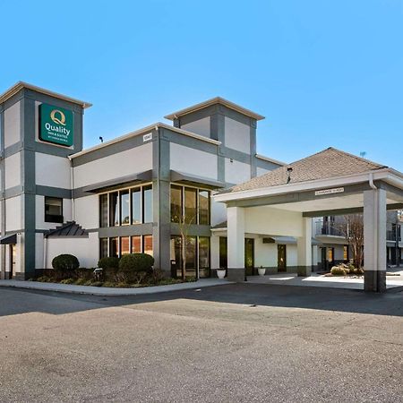 Quality Inn & Suites Matthews - Charlotte Exterior photo