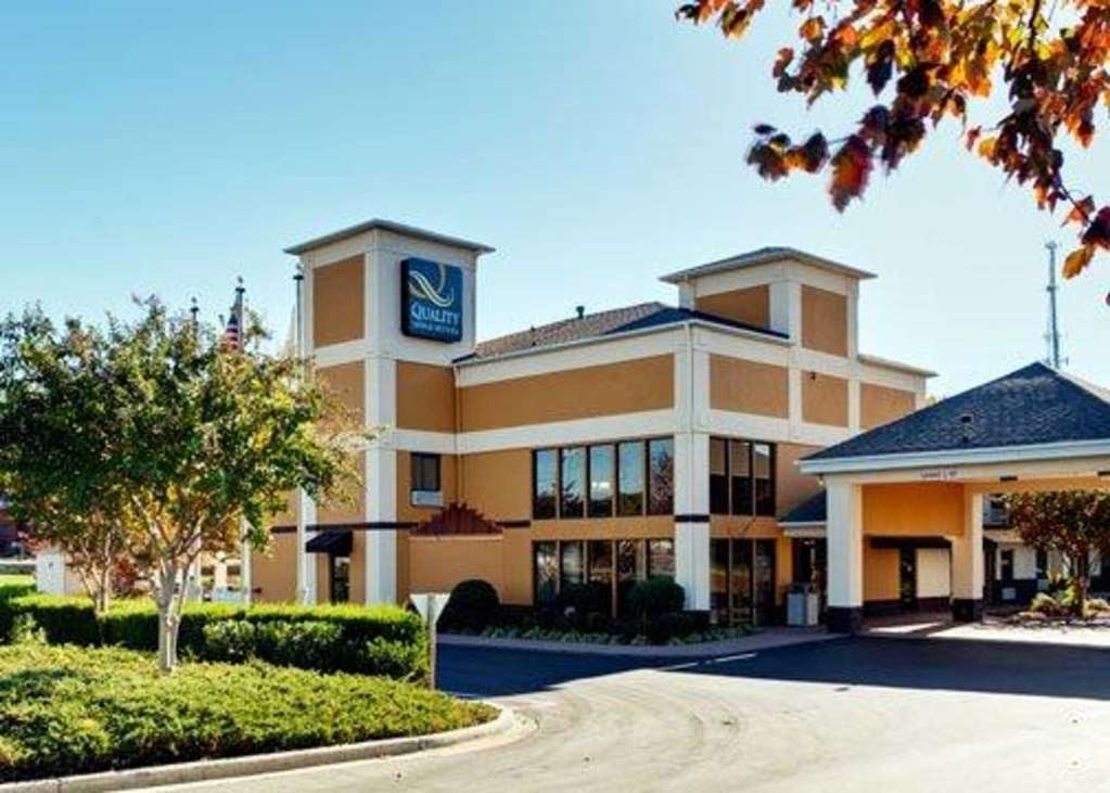 Quality Inn & Suites Matthews - Charlotte Exterior photo